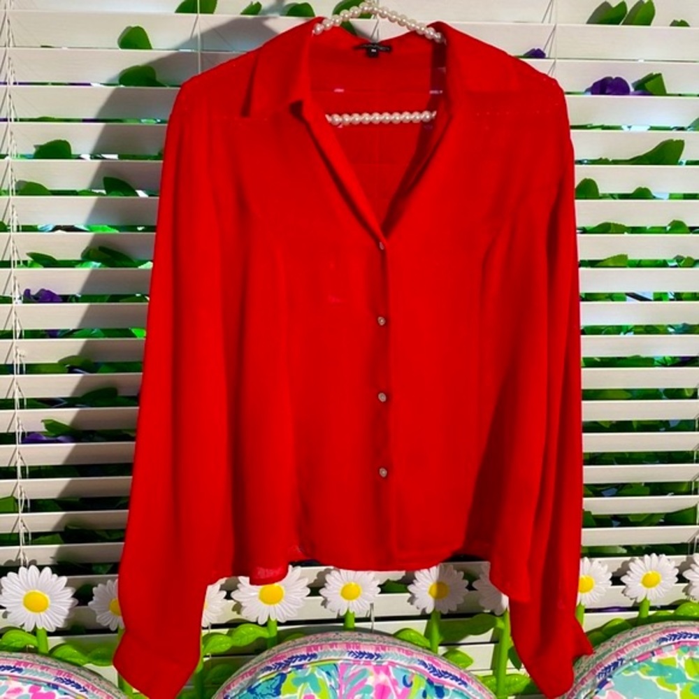 Piano red blouse
